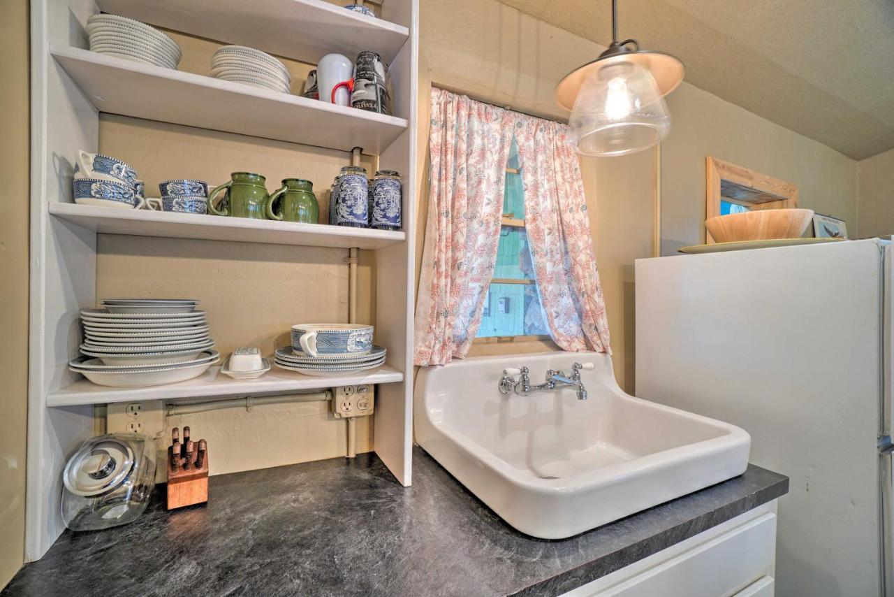 Enchanting Hilltop Cottage In Medicine Park! Esterno foto